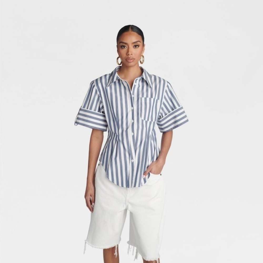 KBB by KAHLANA x Target S Small SS The Hourglass Button-Down Shirt Blue Striped
